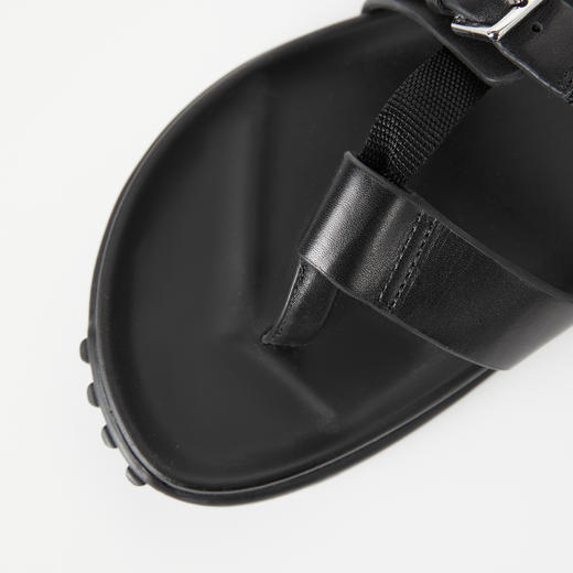 ROMI STUDIO“罗马印象”头层牛皮不对称扣带夹趾平底凉鞋 427C4009 商品图1