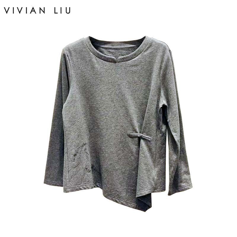 VIVIAN LIU R2457311秋新款圆领宽松侧腰褶皱不规则下摆针织衫