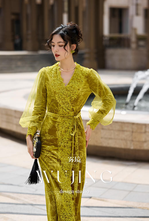 【雾境定制新款】金枝玉叶系列新款进口提花丝绒气质女王连衣裙 4202117 商品图4