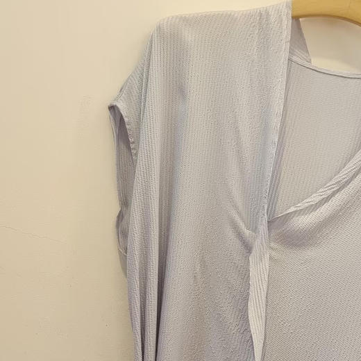 VIVIAN LIU TZ2414103梅春女装新款V领花边系带无袖长款连衣裙 商品图3