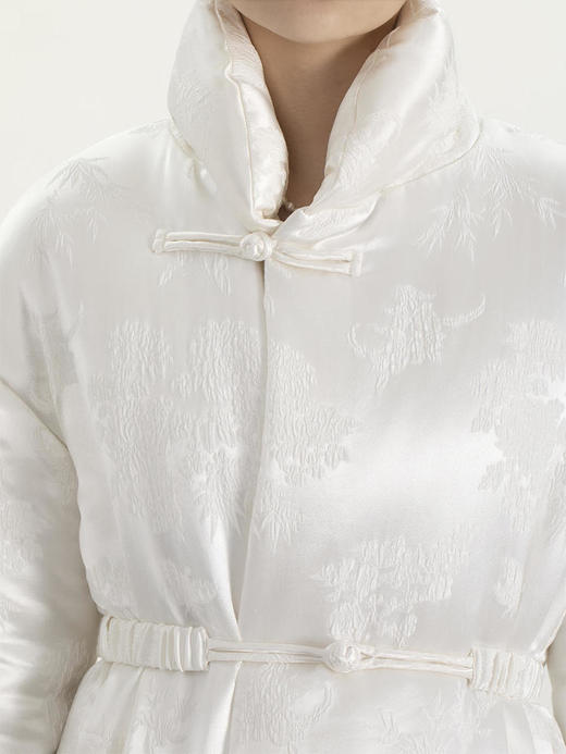 创业大礼包|真丝压花立领夹棉外套+新中式丝绒微喇裤咖色+真丝提花立领马甲(不夹棉) 商品图3