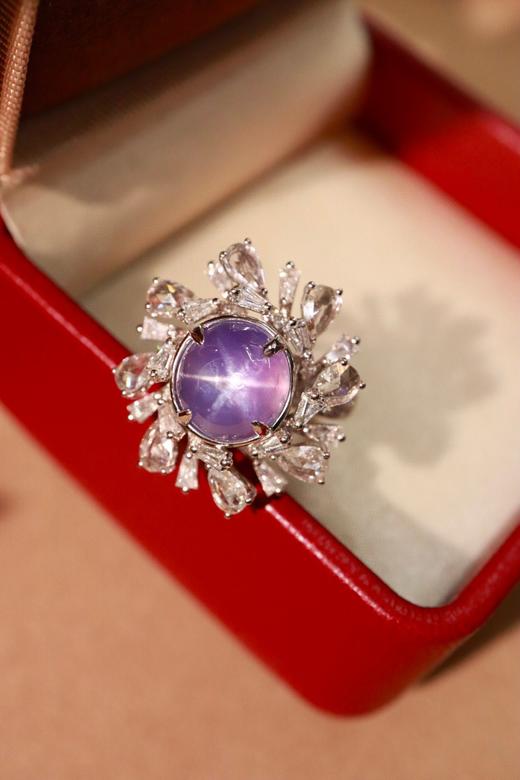 9.44ct蛋面星光紫蓝宝戒指 商品图1
