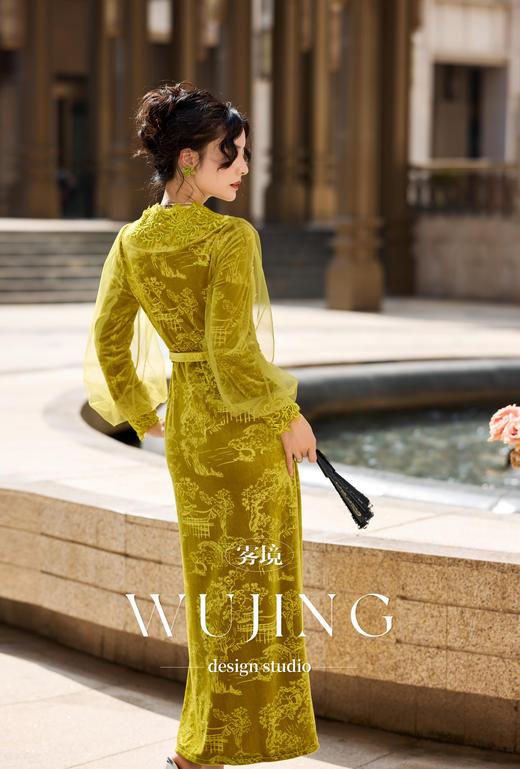 【雾境定制新款】金枝玉叶系列新款进口提花丝绒气质女王连衣裙 4202117 商品图5