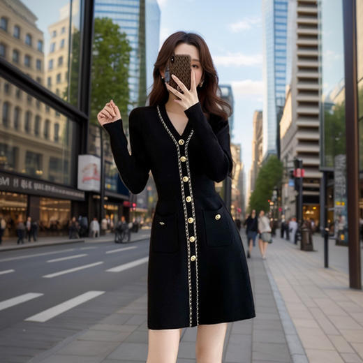 奢姿2024年冬季新款大码女装法式拼接裙子胖妹妹V领针织连衣裙9844827653 商品图4