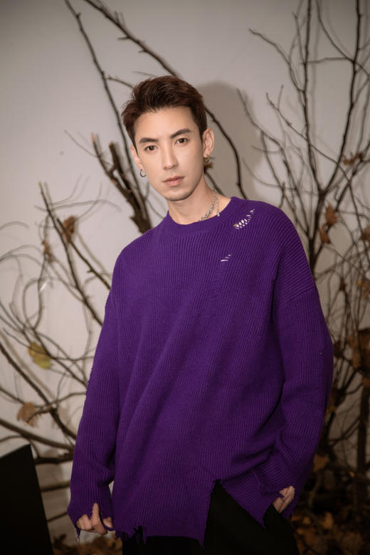 W446343252不规则破坏风针织衫 商品图1