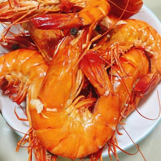 【比手掌还要大的黑虎虾】虾界 ◎劳斯莱斯 买到就是赚到！！活虾20min内船上急冻保留的原汁原味，吃到嘴里QQ弹弹，鲜香无比。肉质紧实鲜甜，分量十足，精选壳薄肉大。 商品图3