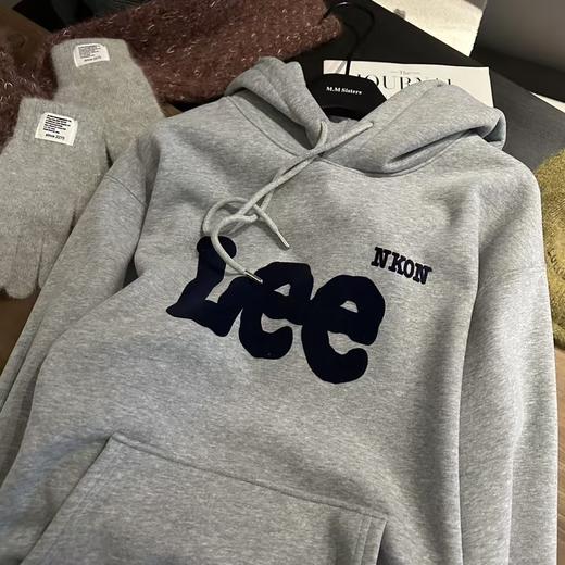 男女同款✅跟对象搭情侣装简直不要太赞👍🏻既遮手臂又遮肚腩的遮肉又显腿瘦!! 上身很休闲很慵懒的高级味道‼️ 商品图5