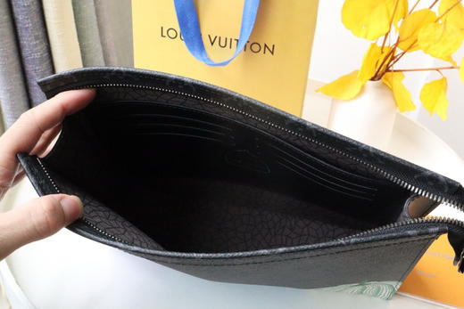 秋冬特惠💰550 原单LV M81973 南瓜 LV x YK Pochette Voyage 手拿包拥抱草间弥生的标志性南瓜图案 商品图7