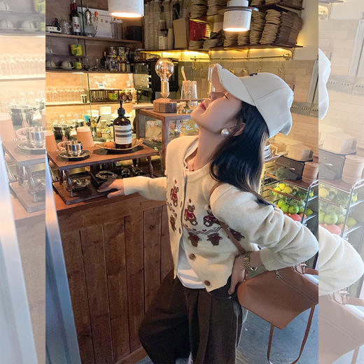 <曾小咸推荐>氛围感小熊毛衣开衫外套 商品图3