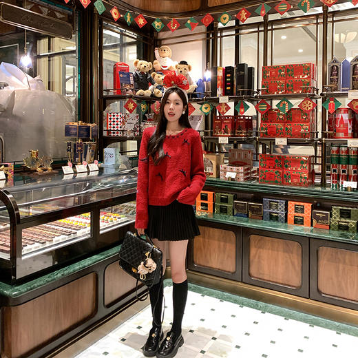 【179元任选2件】最后一波现货！红色蝴蝶结圆领毛衣 商品图1