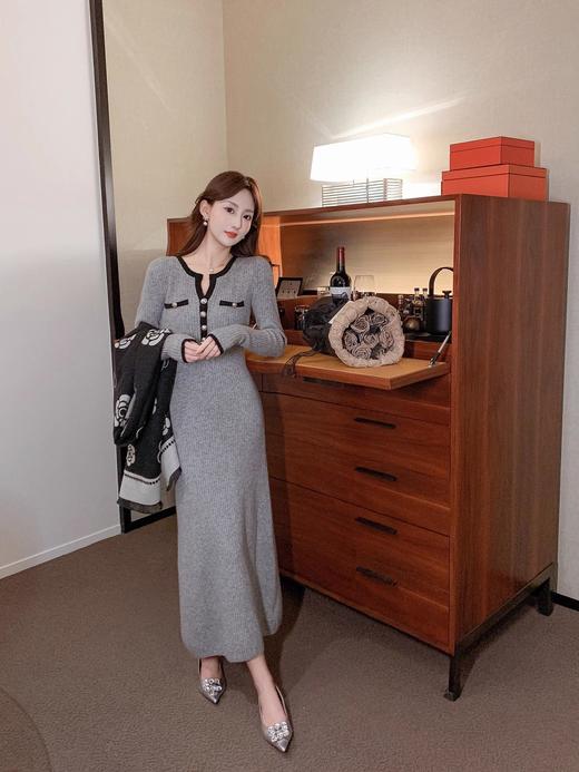 张心子【柏林纪事】气质修身显瘦高弹力小香风针织连衣裙 U2411067 商品图5