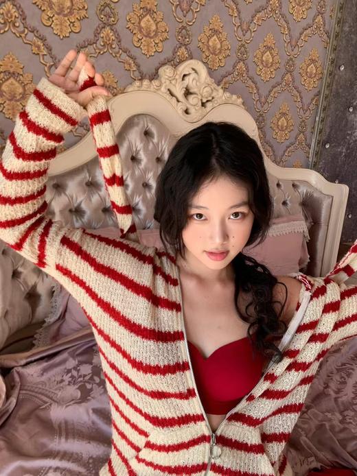 U家火辣升级新年装零压云感内衣套装 商品图6