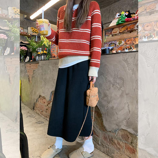 <曾小咸推荐>百搭红色条纹拉链软糯宽松毛衣 商品图3