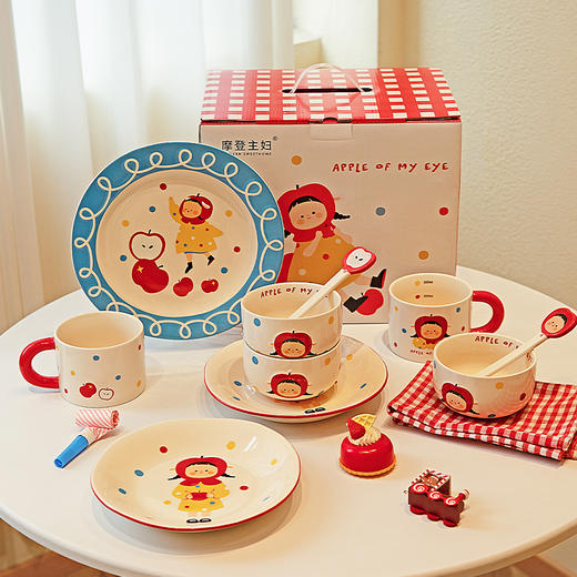 摩登主妇 苹果女孩碗碟套装碗具家用盘子生日礼物乔迁新婚圣诞餐具 商品图0