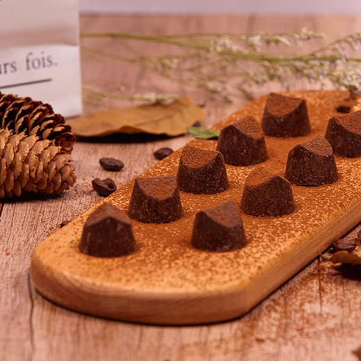 【9.9小食】甘滋罗纯可可脂手工松露形巧克力 | 零食糖果 一鹿有你（伴手礼盒）100g/盒 （22-24颗左右） 商品图0