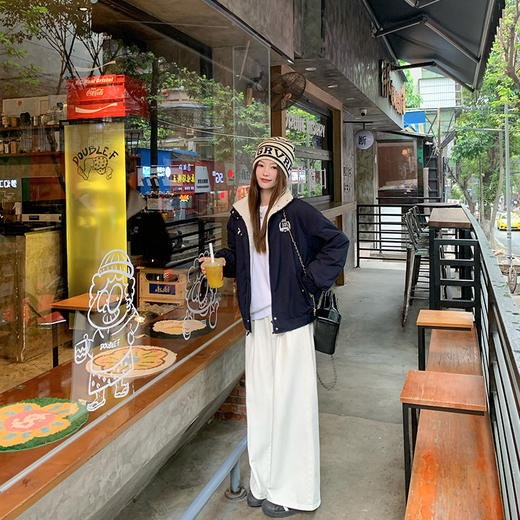 <曾小咸推荐>学院风藏蓝色加绒宽松夹克外套 日常299.99 立减140 秒杀159.99！！ 商品图4