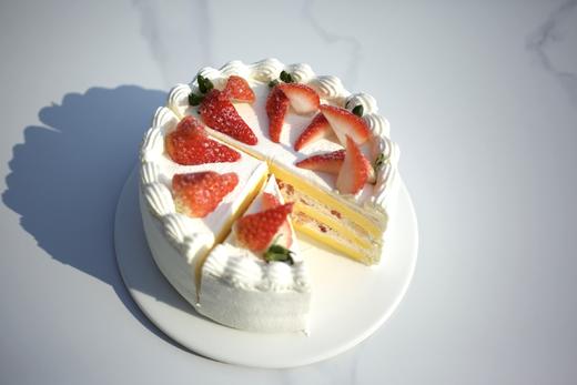 草莓蛋糕（时节蛋糕限时销售会员特惠） 商品图0