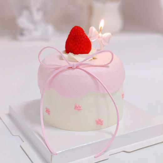 粉粉小雪屋草莓蛋糕 | 糕匠 商品图0