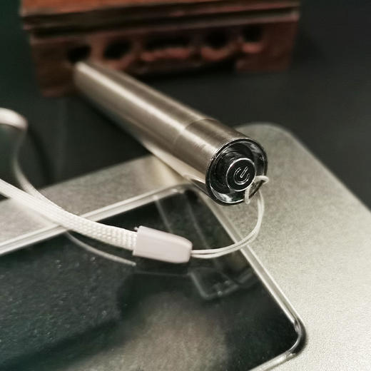 【一分宠粉福利】便携式荧光验钞灯·荧光笔 商品图4