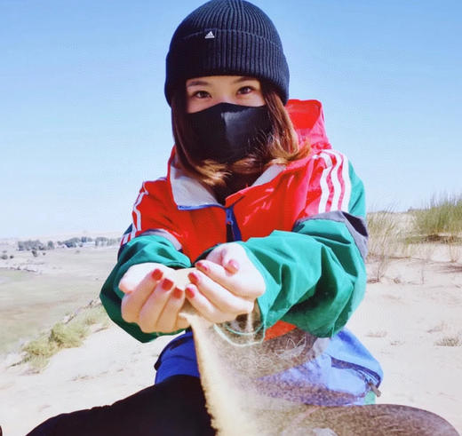 Adidas毛线帽经典毛线帽来了📣男女通用款，一套2只装一黑一灰，可以情侣💏一起戴❤️美国🇺🇸直邮特价260元/2个装🉐 商品图8