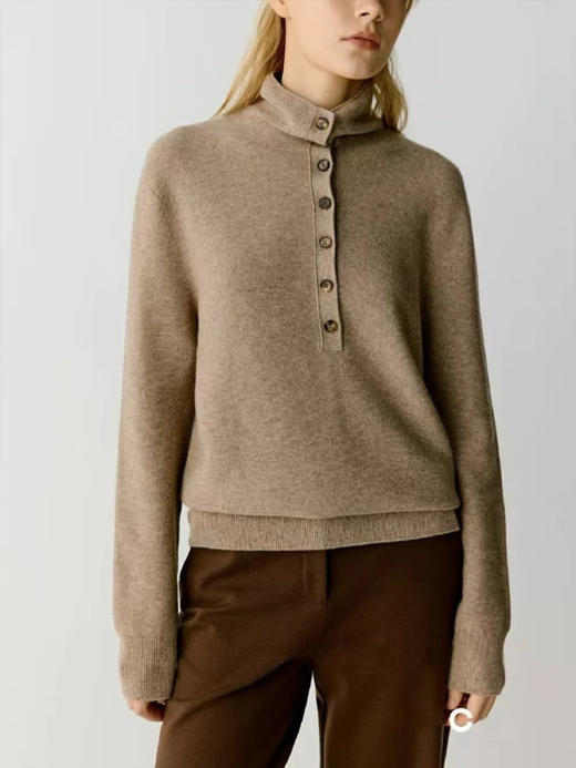 126-5 纯圆正 原色紫绒 百分百山羊绒 立领排扣 堆堆领 针织罩衫 商品图0