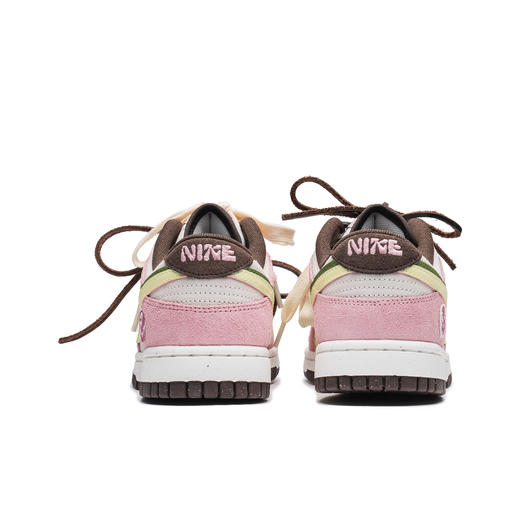 Nike  Dunk 85双钩系列 蛇年新年主题 结构 粉红色 多种颜色的碰撞 超级好看 真的爱了，秋冬搭配的点睛之笔 穿上它整个人都变得甜美有活力！ 商品图2