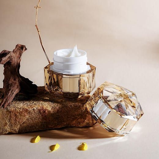 omma 逆光保湿紧致面霜 商品图1