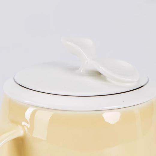 【多样屋专柜】多样屋许愿草茶隔盖杯陶瓷水杯子带盖 草绿300ml 商品图3