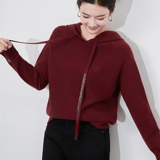 【高货wl】全新升级【铂金会员201/天猫269/差价68】(55507)洛诗琳秋冬慵懒休闲风连帽烫钻抽绳针织上衣宽松套头卫衣 商品图0