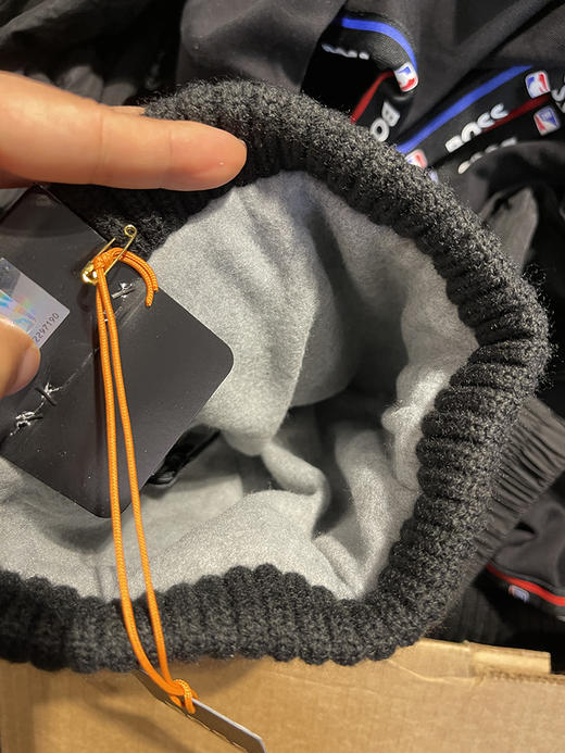 HUGO BOSS/胡戈波士 男士秋冬保暖内加绒毛线针织帽帽子 商品图4