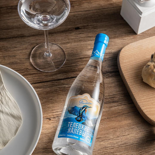 俄罗斯捷列茨科曲调伏特加蓝鸟500ml/012711 不甜不苦不涩 商品图1