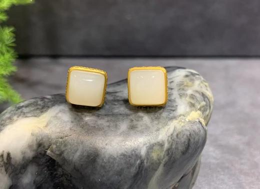 【御珠宫坊】金镶羊脂白玉耳钉 商品图3