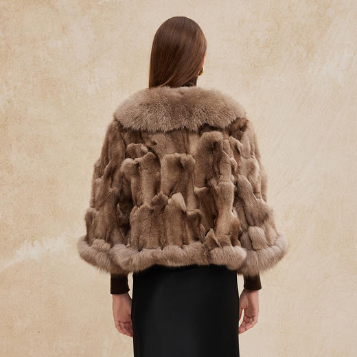 PP616斯尔丽2024冬季新款奢华高贵狐狸毛时尚小个子气质名媛皮草外套 商品图1