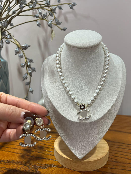 427-4 仅剩我囤的三条 真香老渠道 爆款 爱心小金豆 晶钻双C 珍珠项链 商品图1