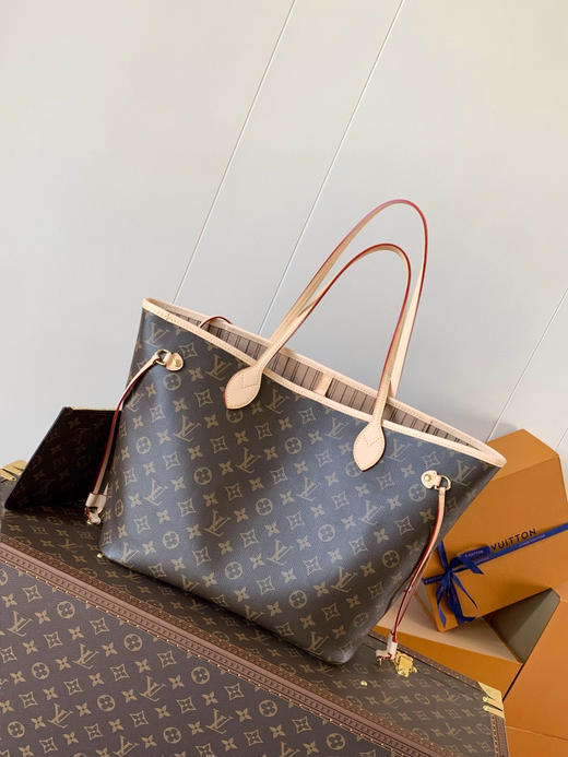 夏日特惠💰800 原单LV M40995 购物袋 本款 Neverfull 中号托特包 商品图0