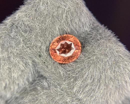 1.13ct刻面帕帕拉恰蓝宝石裸石 商品图3