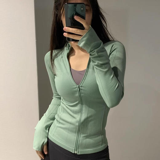 Gymicon能量符号 运动外套四面高弹纽扣跑步瑜伽长袖YASY2316 商品图2