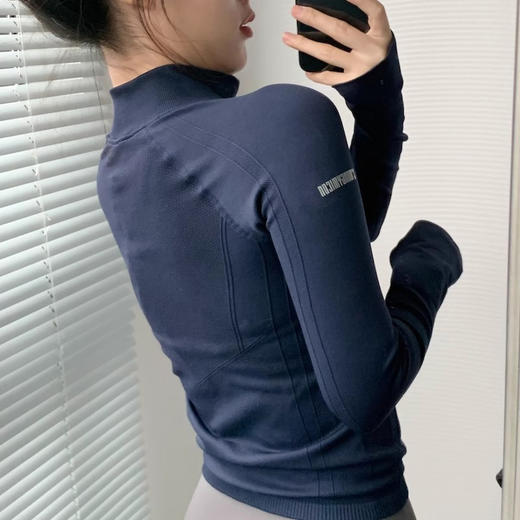 Gymicon能量符号 运动外套四面高弹纽扣跑步瑜伽长袖YASY2316 商品图4