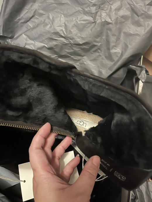 雪地靴该着手啦！UGG Abree Short女款真皮羊毛雪地靴 商品图5