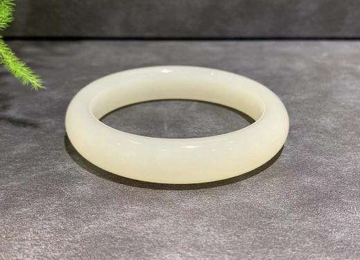 【御珠宫坊】羊脂白玉手镯52mm 商品图3