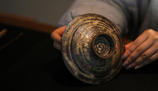 熔岩 高足壶承 商品图8