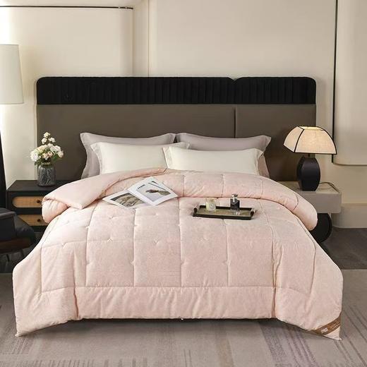 【春上新】10楼 安睡宝 全棉印花A类棉花四季被-千禧粉 吊牌价1799-2199元 活动价499-699元 商品图0