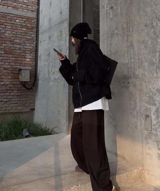 老米优品🎈muji代工厂。情侣款《100%新疆长绒棉  磨毛长袖打底T恤》品质nice，gao克重250g, 纯棉万能穿搭王！ 商品图7