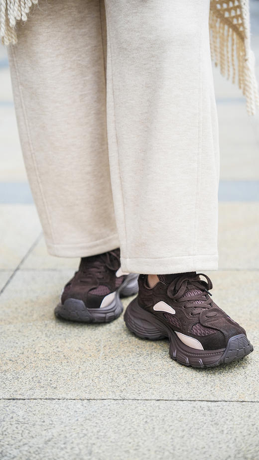 【加绒运动鞋】定制12天发货（12.23），磨砂牛皮材质，加内里短绒，跟高5.5厘米，不压个子不压身高，好穿好走路 商品图6