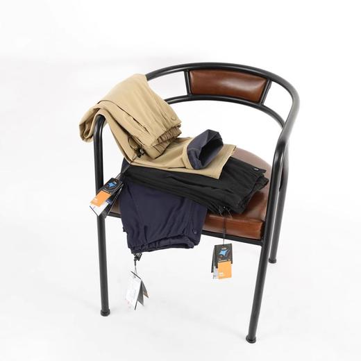 镇店之宝！茑系高端4D立裁秋冬加绒男户外防水通勤休闲裤户外软壳 商品图3