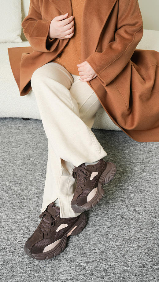 【加绒运动鞋】定制12天发货（12.23），磨砂牛皮材质，加内里短绒，跟高5.5厘米，不压个子不压身高，好穿好走路 商品图8