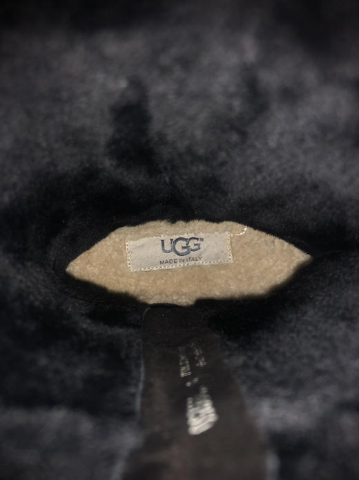 雪地靴该着手啦！UGG Abree Short女款真皮羊毛雪地靴 商品图4