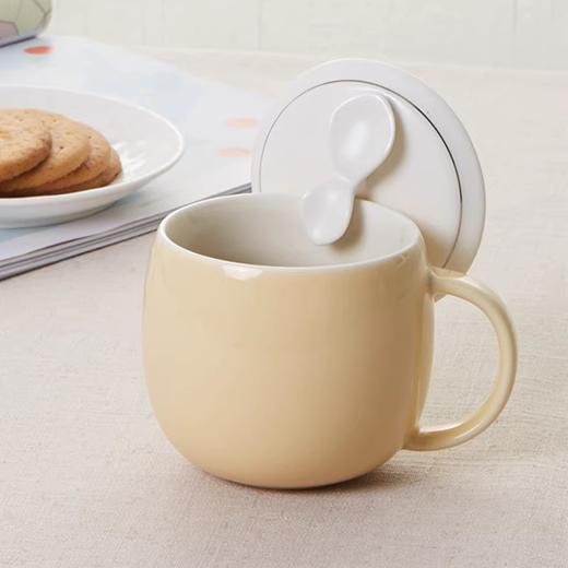 【多样屋专柜】多样屋许愿草茶隔盖杯陶瓷水杯子带盖 草绿300ml 商品图2