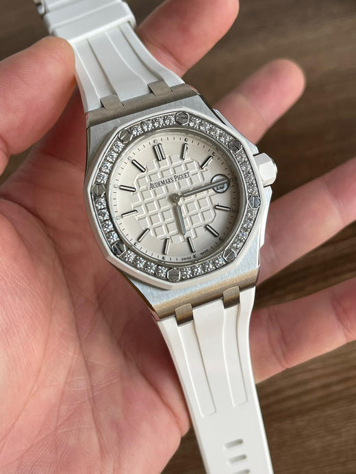 【女款】AP爱彼皇家橡树离岸型系列67540SK.ZZ.A010CA.01腕表 商品图12