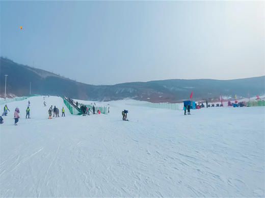 【玉龙湾滑雪1日】国内首家单双板分区滑雪场-滑雪达人极力推荐 商品图5